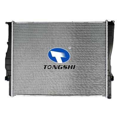 适用于宝马E90 N45 1.8/2.0 05-07 MT散热器 OEM： 17117553111