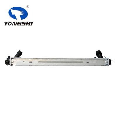 适用于宝马E90 N45 1.8/2.0 05-07 MT散热器 OEM： 17117553111
