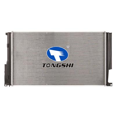 适用于宝马1 F20-F21 118 i 11- MT散热器OEM：17117600520/7600520