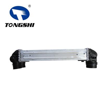 适用于福特FC 3.5 15-中冷器OEM : FL34-6K775-AC