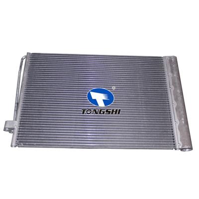 适用于宝马7 E65-E66-E67-E68 730 I 01-/5 E60-E61 520 I 03-冷凝器 OEM : 6450.9.122.825