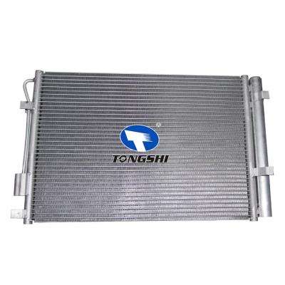 适用于道奇 ATTITUDE GL L4 1.4L 12-13/KIA K2/ 锐欧 EX L4 1.6L 12-13冷凝器