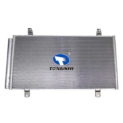 适用于丰田凯美瑞 XLE V6 3.5L 12-15冷凝器 OEM : 8846006230
