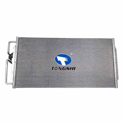 适用于世纪 CUSTOM V6 3.1L 97-05/君威 GS V6 3.8L 97-04 冷凝器 OEM : 52478943