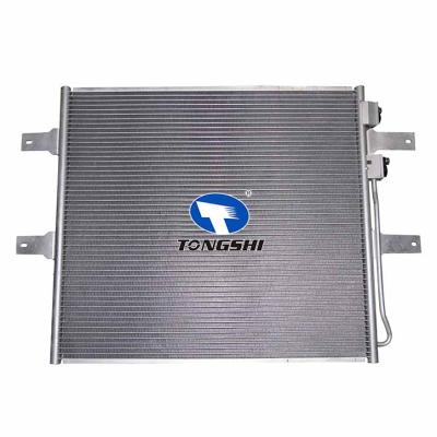 适用于RAM 2500 BASE L6 5.9L 03-/ RAM 2500 SLT L6 5.9L 03-04 冷凝器 OEM : 55056-594AA/012AB