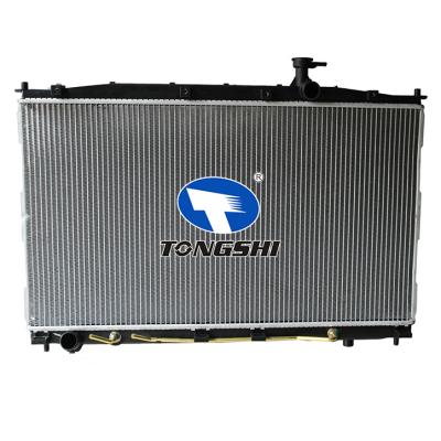 适用于现代圣菲亚(CM) 2.0I 16V/2.2 CRDI/SANTA FE SE V6 3.3L AT散热器 OEM : 25310-2B100