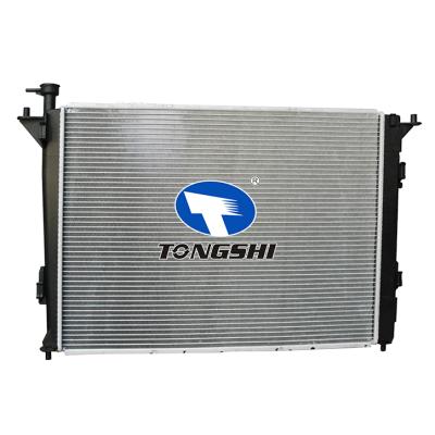 适用于现代圣达菲 2.4L I4 10-15 AT 散热器 OEM : 25310-2B400