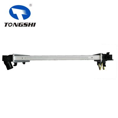 适用于现代 I20 1.1 CRDI 09- AT散热器 OEM : 253101R350