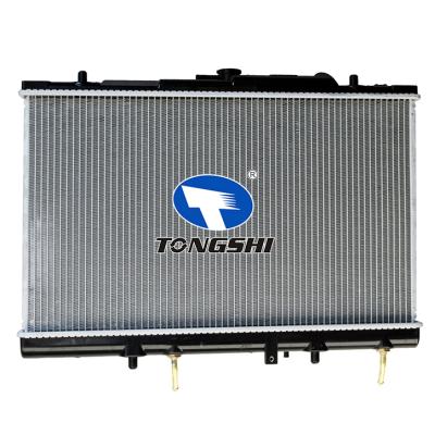 适用于三菱 MONTERO SPORT 97-98 AT 散热器 OEM：MR239629