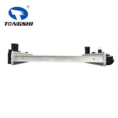 适用于三菱 MONTERO SPORT 97-98 MT散热器