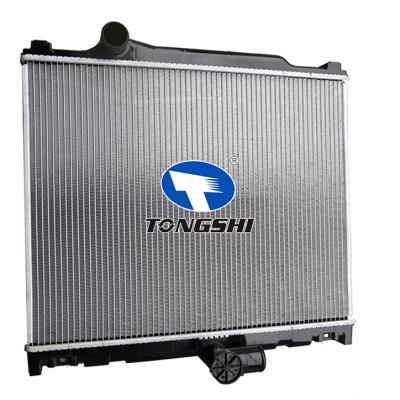 适用于三菱FUSO CANTER MT散热器