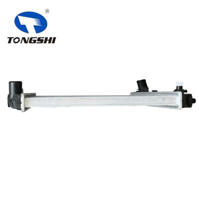适用于丰田 UCF31 01-03 MT 散热器 OEM : 16400-50250