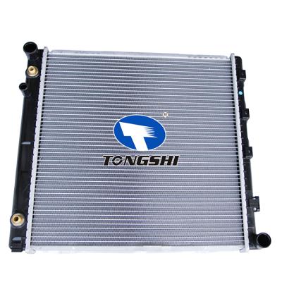 适用于奔驰 E-CLASS W 124 200 84- AT散热器 OEM : 124.500.6202