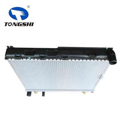 适用于奔驰 E-CLASS W 124 200 84- AT散热器 OEM : 124.500.6202