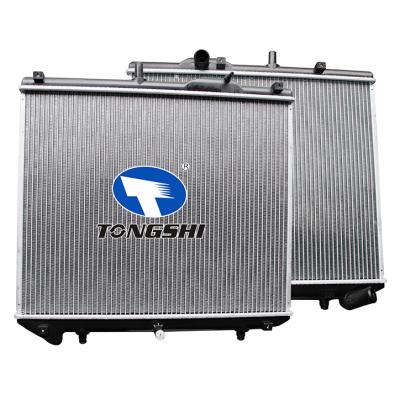 适用于奔驰 双龙面包 MB140 662 MT散热器