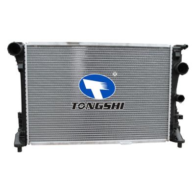 适用于奔驰 C200 Base L4 1.8L 13-/C250 Sport L4 2.0L 15- MT散热器 OEM : 0995002703