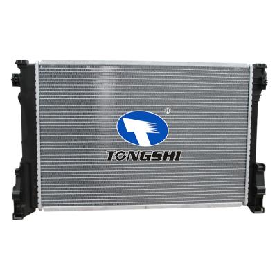 适用于奔驰 C200 Base L4 1.8L 13-/C250 Sport L4 2.0L 15- MT散热器 OEM : 0995002703