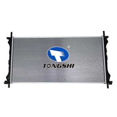 适用于福特全顺 2.4TDCI135HP 04- MT散热器 OEM : 1103119/1132691