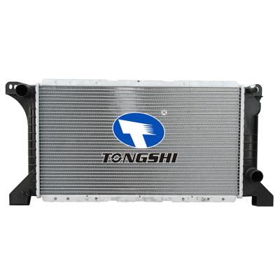 适用于福特全顺 2.0 EFi 91-94 MT散热器 OEM : 1040077