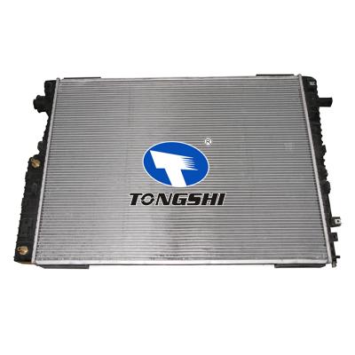 适用于福特 F-250 FX4 V8 6.4L 10- AT散热器 OEM : 8C3Z8009B