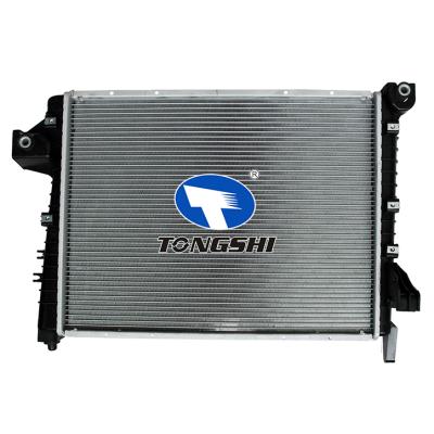 适用于RAM 1500 SLT V6 3.7L 02-03 MT散热器 OEM : 52028829AE