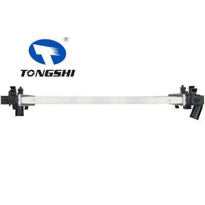 适用于凯迪拉克 CT6 L4 2.0L/  V6 3.6L MT散热器