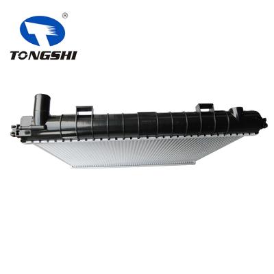 适用于路虎4.0 I V8 98- MT散热器 OEM : PCC108080