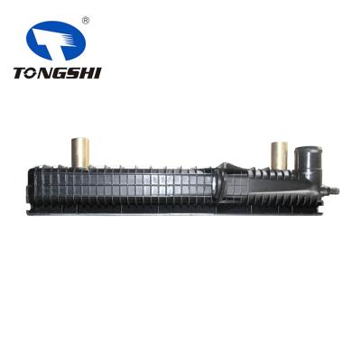 适用于沃尔沃V70 2.0T10V B5202FS 96- AT散热器 OEM : 8602558/8603767