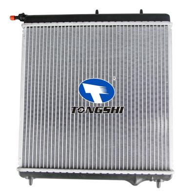 适用于标致1007 1.4HDi 05- MT散热器 OEM : 1330.E6