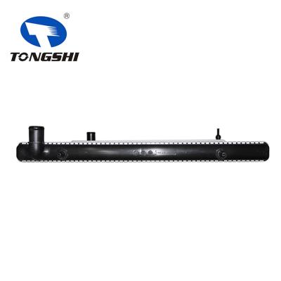 适用于标致307 (3A /C) 2.0 16V 00- MT散热器 OEM : 1330K1/W4