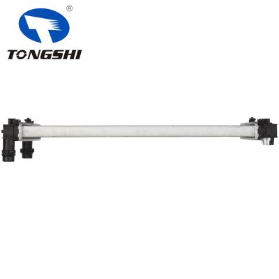 适用于奥迪A4/S4 1.6i 96-98 AT散热器 OEM : 8D0.121.251 BC