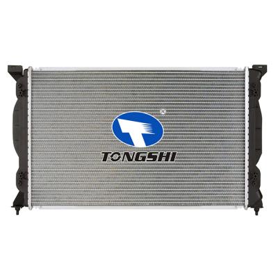 适用于奥迪 A4/S4 L4 2.0L 02-06 MT散热器 OEM : 8E0.121.251A