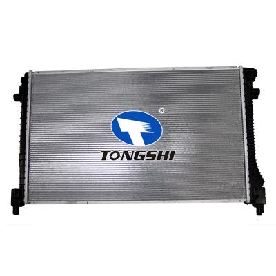 适用于大众高尔夫 VII 1.6 TDI 14- MT散热器 OEM：5Q0121251T