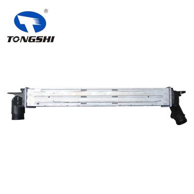 适用于福特锐界 SE L4 2.0L 12-14中冷器 OEM : CT4Z-6K775-A