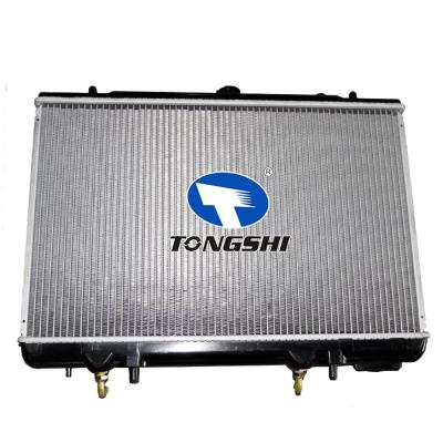 适用于三菱L200 (GAS) 98 -AT 散热器 OEM：MR481788