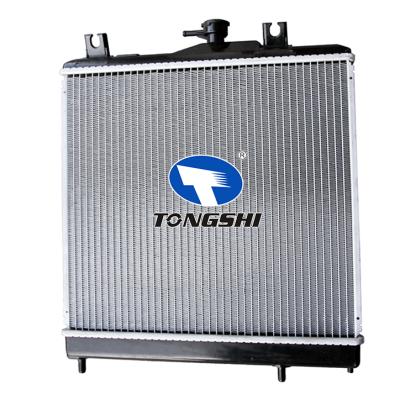 适用于三菱帕杰罗 JR 4A31 88-95 MT 散热器 OEM : MR266585