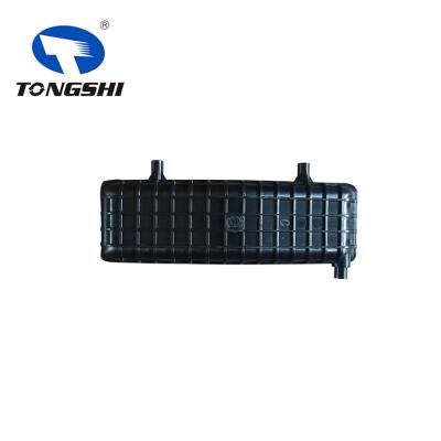适用于MASERATI塑胶水室