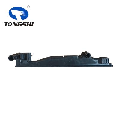 适用于丰田CHR 1.2T 17-塑胶水室