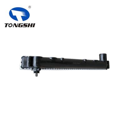 适用于尼桑 VAN 2.4L E24散热器 OEM:21410-G5501/21410G5501