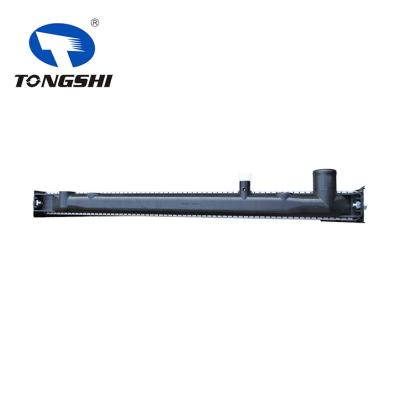 适用于丰田兰德酷路泽 J9 3.0L TD散热器 OEM:16400-67130/16400-67131/16400-67110/1640067130/1640067131/1640067110