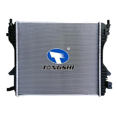 适用于JAGUAR XF 2.0散热器 OEM:CW93-8005-AB/CW938005AB