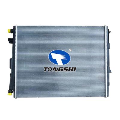 适用于宝马3系 G20 G21 28 散热器