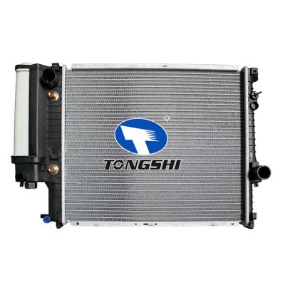 适用于宝马 E 39 520 散热器 OEM:1740 695/1740 698/1427153/1432819/1740695/1740696/1740698/1740699/1740701/1742153/1742154/17111427153/17111432819/17111740695/17111740696/17111740698/17111740699/17111740701/17111742153/17111742154
