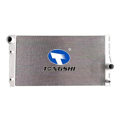 适用于宝马 F18 535LI 散热器 OEM:17117 562586/17117 570096/17117562586/17117570096